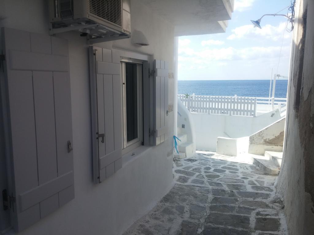 Portes View House Parikia  Room photo